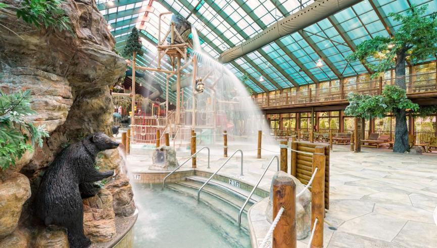 Deluxe Room In Westgate Resorts July 4Th Week ガトリンバーグ エクステリア 写真